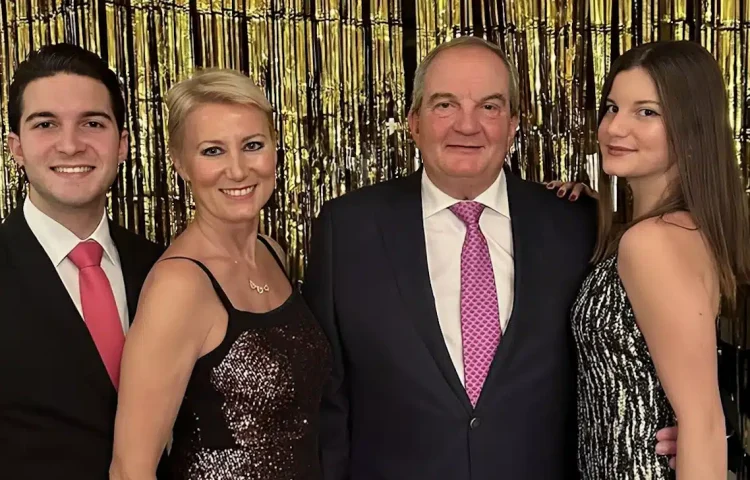 «Σπάει» οριστικά τη σιωπή του ο Κώστας Καραμανλής: Το μεγάλο «βήμα» του πρώην πρωθυπουργού