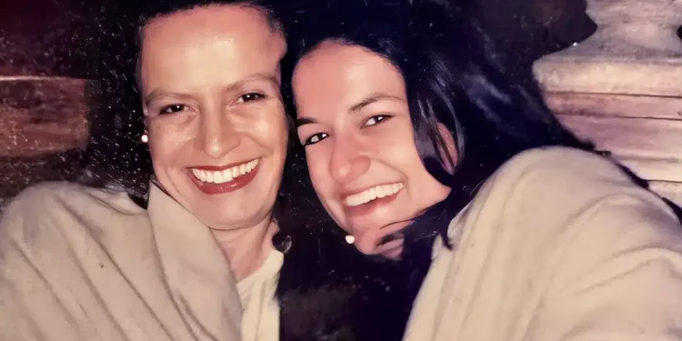 Πένθος για τη Νίκη Κεραμέως – Πέθανε ξαφνικά η μητέρα της: Δώρισαν τα όργανά της