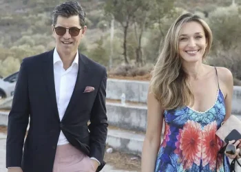 Σωστό θεριό – Κοστίζει όσο ένα διαμέρισμα: Το υπερπολυτελές αυτοκίνητο Κάτιας Ζυγούλη και Σάκη Ρουβά θα σας αφήσει άφωνους