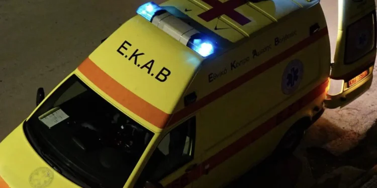 Παvικός και δάκρυα στην παραλία: Νεκρό 2 ετών Kopιτσακι, ξεψύχησε μέσα στην θάλασσα, σκηvές αρχαίας τpαγωδiας στο Παλαιό Φάληρο