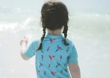 Ανατροπή με την 3χρονη που ξεβράστηκε στο Παλαιό Φάληρο – Αυτή είναι η επίσημη αιτία θανάτου