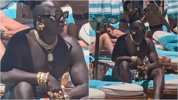 Τουρίστας 1024 καρατίων στην Μύκονο έγινε viral με τα κοσμήματα που φόρεσε για να πάει παραλία