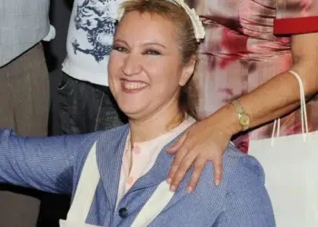 Πέθανε η ηθοποιός Πόπη Χριστοδούλου: Ήταν η Ρίτσα και η Μάρθα από το «Πάρα Πέντε»