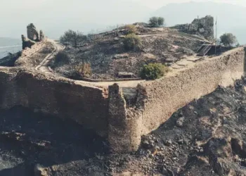 Καμένη γη στη Χίο: Συγκλονιστικό βίντεο από drone αποκαλύπτει το μέγεθος της καταστροφής