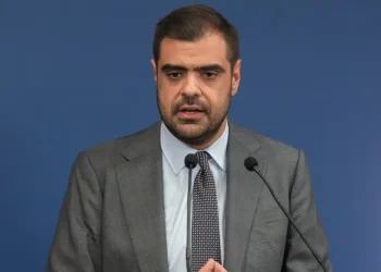 Μαρινάκης: «Κανένας δεν έγινε πλουσιότερος επί Τσίπρα – Όλοι φτωχοποιήθηκαν»