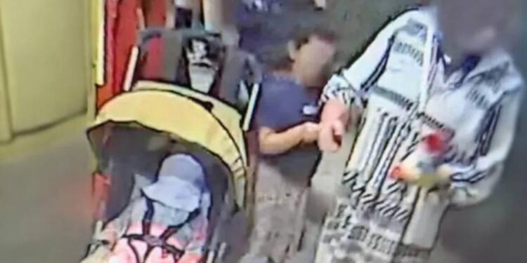 Νεκρό κοριτσάκι στο Παλαιό Φάληρο: Βρέθηκε και συνελήφθη η γυναίκα με το καροτσάκι