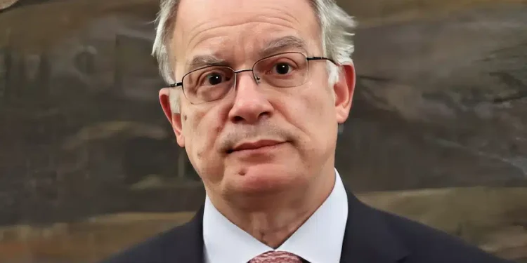 Το δικαίωμα του Προέδρου της Δημοκρατίας που λίγοι γνωρίζουν: Πότε και πώς μπορεί να χαρίζει ποινές σε καταδικασμένους