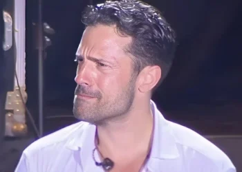 Δύσκολες ώρες για τον Κωνσταντίνο Αργυρό: Αναβάλλεται συναυλία του στην Πρέβεζα – Σκοτώθηκε ο συνεργάτης του