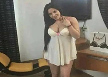 Αφού έστειλε τη φωτογραφία στον σύντροφό της εκείνος ακύρωσε τον γάμο