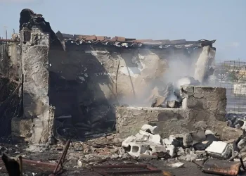 Νεκρός από τη φωτιά στην Κερατέα: Απομονωμένος, χωρίς ρεύμα και νερό από το 2007 ο 76χρονος