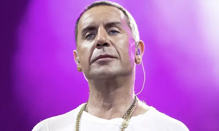 Γιώργος Μαζωνάκης: Με εισαγγελική εντολή στο ψυχιατρείο ο αγαπημένος τραγουδιστής