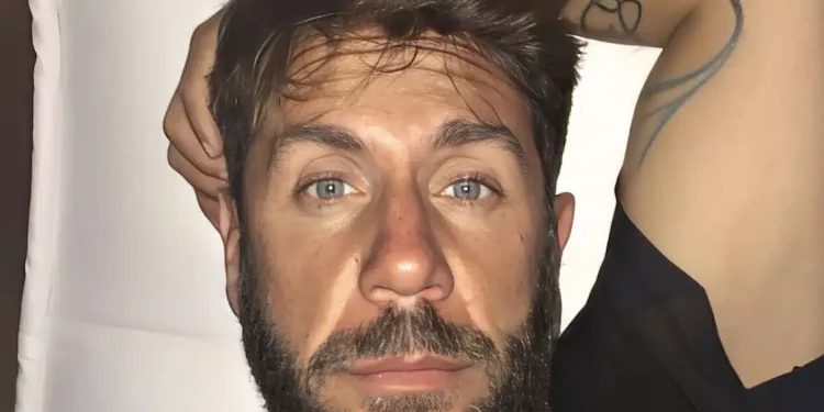 Ο Γιώργος Μαζωνάκης «σπάει» τη σιωπή του: «Δεν πάσχω από κανένα ψυχικό νόσημα»