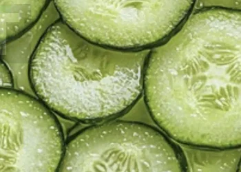 Οι επιστήμονες αποκαλύπτουν ότι η κατανάλωση αγγουριού προκαλεί…