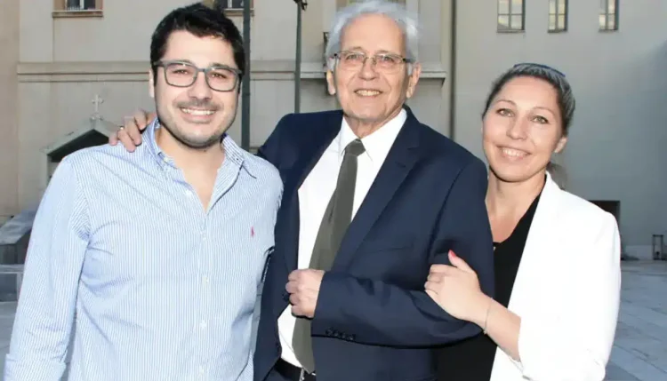 Τώρα πάλι μαζί»: Συγκινητική ανάρτηση του Λάμπρου Κωνσταντάρα – Δημήτρης Κωνσταντάρας και ο πατέρας του σε ένα πορτρέτο ζωής