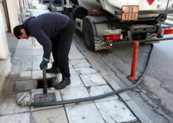 ΠΕΤΡΕΛΑΙΟ ΘΕΡΜΑΝΣΗΣ: ΔΕΝ ΠΕΡΙΜΕΝΑΜΕ ΤΕΤΟΙΑ ΤΙΜΗ… – ΤΟΣΟ ΘΑ ΠΛΗΡΩΣΟΥΜΕ ΤΟ ΛΙΤΡΟ ΦΕΤΟΣ ΤΟΝ ΧΕΙΜΩΝΑ