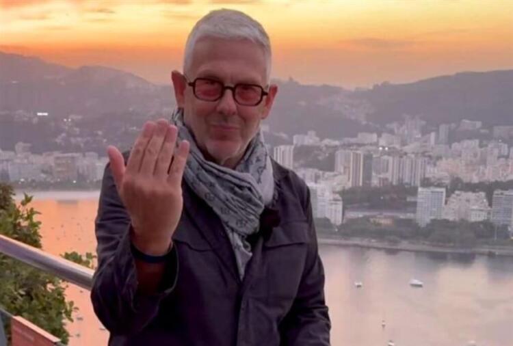 «Το χρυσάφι μιλάει, ψάξτε καταφύγιο»: Η πρόβλεψη του Τάσου Δούση για την καταστροφή που έρχεται πιο γρήγορα απ’ ό,τι πιστεύουμε