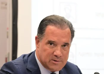 Ο Άδωνις Γεωργιάδης ακύρωσε την επίσκεψή του στο νοσοκομείο Δράμας: «Δεν πηγαίνω ούτε να τσακώνομαι ούτε να με απειλούν ότι θα με πυροβολήσουν»