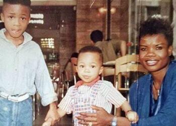 Μητέρα Αντετοκούνμπο: Από την απόλυτη φτώχεια μέχρι σήμερα τίποτα δεν αλλοίωσε τη ζωή της