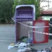 Σοκ στη Γλυφάδα: Νεκρός άνδρας που μπήκε σε κάδο ανακύκλωσης για να πάρει ρούχα