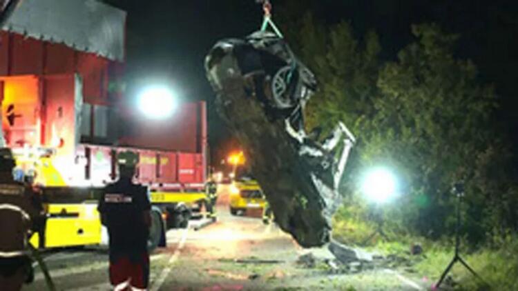 Νέα τραγωδία με Tesla: Πατέρας και τα δύο 9χρονα παιδιά του κάηκαν ζωντανοί γιατί μπλόκαραν οι πόρτες