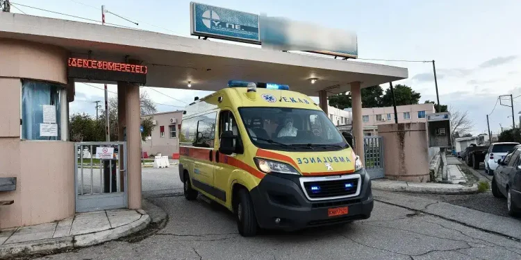 Κορονοϊός: Επέστρεψε στην Ελλάδα με νέα παραλλαγή – Προσοχή στο επίμονο σύμπτωμα