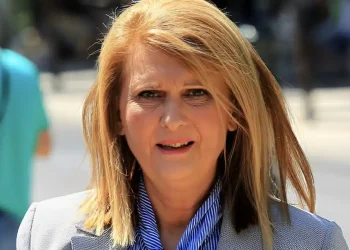 Σοφία Βούλτεψη: «Πλnρώθηκαν 700.000 τίμιοι αγρότες και θα τα βάλουμε με 9.000 ΑΦΜ;»