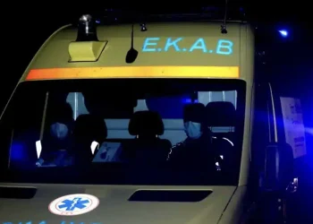 Τραγωδία στα Πατήσια: Μπροστά στα παιδιά της πέθανε η γυναίκα που γέννησε στο διαμέρισμά της – Νεκρό και το νεογνό