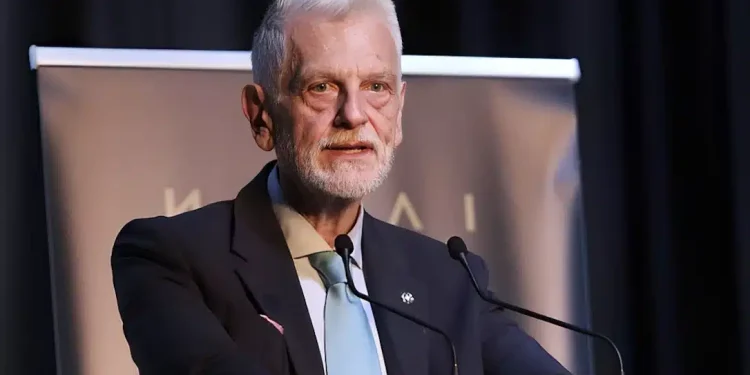 Γιάννης Λοβέρδος για ακρίβεια: «Εγώ ζω με τη βουλευτική αποζημίωση, δεν είναι πολύ»