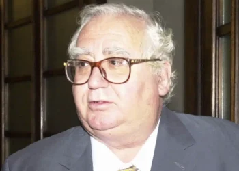 Πέθανε ο Αλέκος Ακριβάκης – Ιδρυτικό μέλος του ΠΑΣΟΚ και πρώην υπουργός