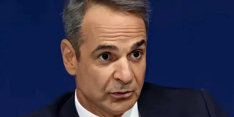 Μητσοτάκης: «Εξετάζουμε αποκλεισμό των ανηλίκων κάτω των 16 από τα κοινωνικά δίκτυα»