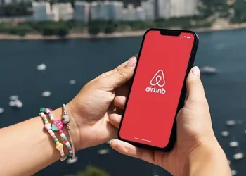 Απαγόρευση Airbnb σε 5 νέες πασίγνωστες περιοχές – Τα πάνω κάτω από Οκτώβριο