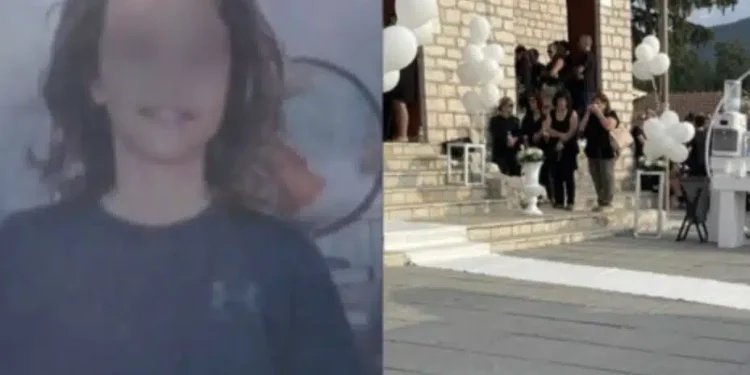 Ηγουμενίτσα: Θρήνος στην κηδεία του 11χρονου Μάξιμου – Σε κατάσταση σοκ η 58χρονη οδηγός – «Ό,τι και να σας πω, το παιδί έφυγε»