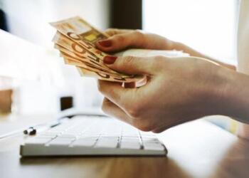 Όλα τα επιδόματα που πληρώνονται το Νοέμβριο