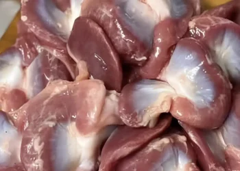 Γιατί πρέπει να τρώτε στομάχια κοτόπουλου