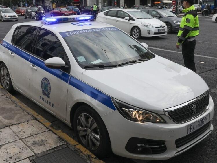 Άλιμος: Νέο περιστατικό «Γρίβα» – Είπαν σε γυναίκα «πάρτε το λεωφορείο» όταν ζήτησε περιπολικό