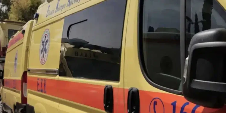 Τραγωδία πριν λίγο: Πέθανε 47χρονη έξω από Κέντρο Υγείας