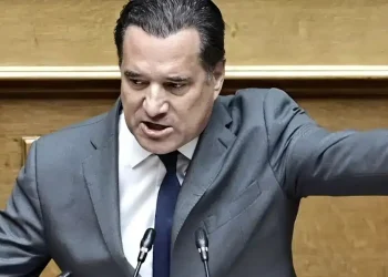 Άδωνις για Ζωή Κωνσταντοπούλου: «Μου προκαλεί μεγάλη ευχαρίστηση που με αποκάλεσε “τιποτένιο σκουλήκι”, δηλώνει πως έχει ψυχικά θέματα»