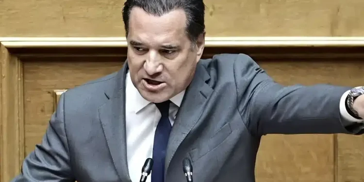 Άδωνις για Ζωή Κωνσταντοπούλου: «Μου προκαλεί μεγάλη ευχαρίστηση που με αποκάλεσε “τιποτένιο σκουλήκι”, δηλώνει πως έχει ψυχικά θέματα»