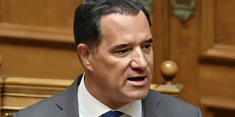 Έξω φρενών ο Άδωνις Γεωργιάδης: «Δέχομαι ισόβια εάν βρεθεί εμπλοκή μου στα Τέμπη»