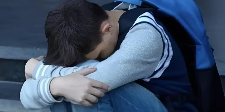 Σοκ στη Πάτρα: Γονείς εγκατέλειψαν και παράτησαν μόνο του τον 17χρονο γιο τους με αυτισμό