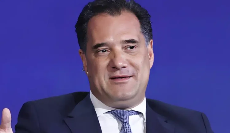 Άδωνις Γεωργιάδης: «5,5 ώρες δεν είναι πολύ να περιμένεις στα επείγοντα»