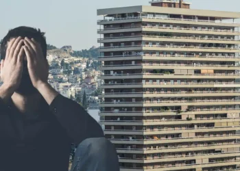 Μαθεύτηκε η τραγική αλήθεια για τον 44χρονο που έκανε βουτιά θανάτου σήμερα από τον Πύργο Απόλλων