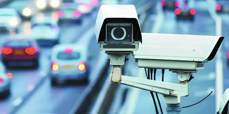Έρχεται ο «ΟΔΥΣΕΑΣ»: Χιλιάδες κάμερες AI θα «σκανάρουν» οδηγούς και θα στέλνουν κλήσεις στο κινητό – Κάμερες και για drones