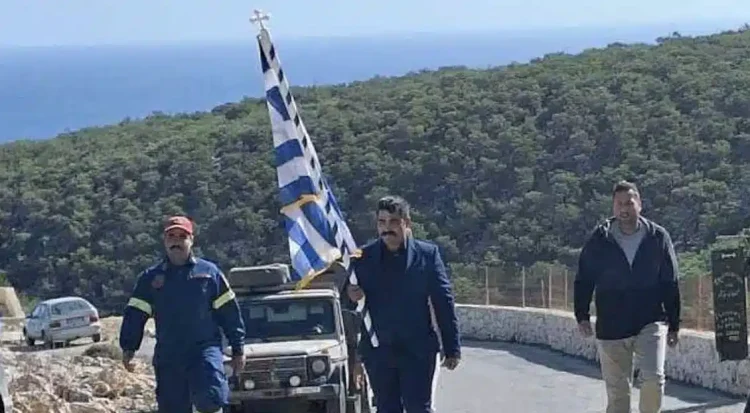 Γαύδος: Χωρίς μαθητές η παρέλαση – Κράτησαν οι κάτοικοι τη σημαία