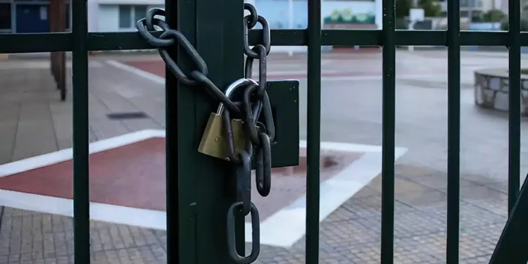 Αποφασίστηκε: Πέμπτη 6 Νοέμβρη κλειστά σχολεία