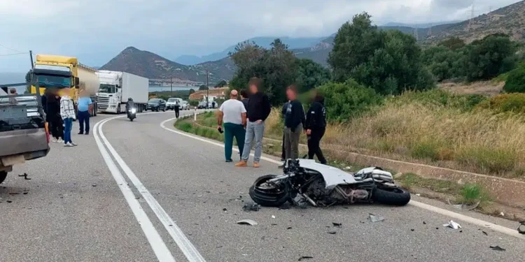 Αγροτικό παρέσυρε δύο μοτοσυκλέτες – Νεκρός 21χρονος, σοβαρά τραυματίας 37χρονος – Τραυματίσθηκε 14χρονος