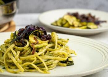 Κοντεύει η Νηστεία Χριστουγέννων 2025: Πότε ξεκινάει και τι τρώμε