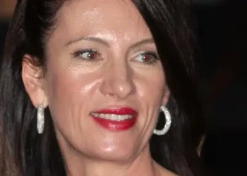 Σύζυγος Σφακιανάκη: Ανατριχιάζει το σημείωμα που είχε αφήσει στα παιδιά της πριν πεθάνει