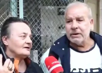 Υπάρχουν ακόμα άνθρωποι: Βρέθηκε σπίτι για τους άστεγους συνταξιούχους στην Κυψέλη – «Επιτέλους θα κοιμηθώ σε κρεβάτι»