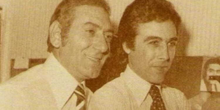 «Ή έρχεται ο Στράτος ή φεύγω κι εγώ» – Πως ο Βοσκόπουλος έσωσε με το “Αποκοιμήθηκα” την καριέρα του Διονυσίου